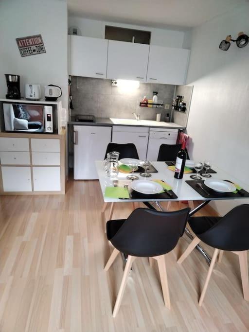 Appartement Dans Une Residence Calme Saint-Lary-Soulan Exteriör bild
